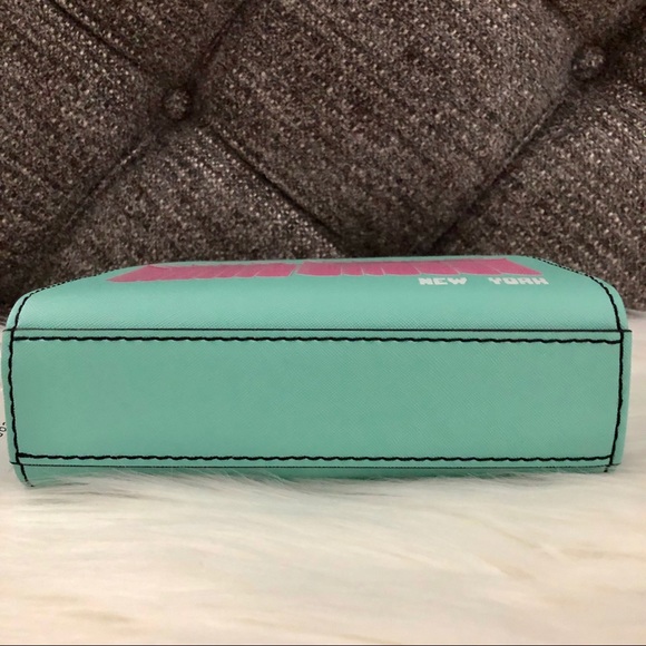 Marc Jacobs Playback Crossbody Bag - Picture 4 of 8